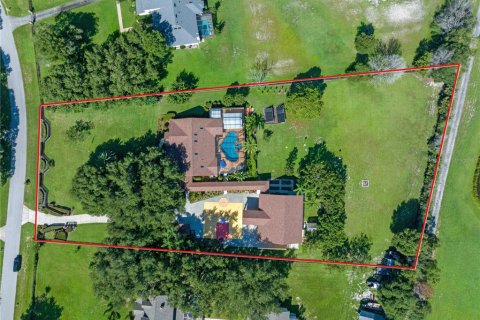 Villa ou maison à vendre à Sorrento, Floride: 4 chambres, 310.11 m2 № 2092212 - photo 10