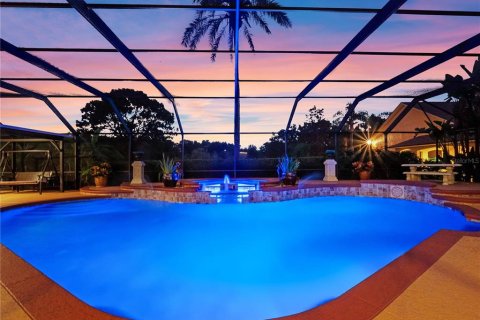 Villa ou maison à vendre à Sorrento, Floride: 4 chambres, 310.11 m2 № 2092212 - photo 15