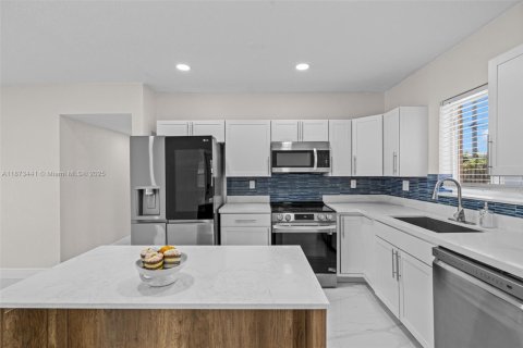 Casa en alquiler en Lauderhill, Florida, 3 dormitorios, 126.81 m2 № 1925888 - foto 9