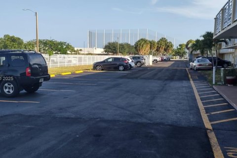 Copropriété à louer à Miami Gardens, Floride: 1 chambre, 67.82 m2 № 1968499 - photo 15