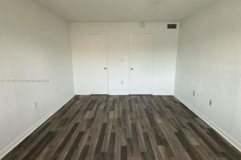 Copropriété à louer à Miami Gardens, Floride: 1 chambre, 67.82 m2 № 1968499 - photo 11