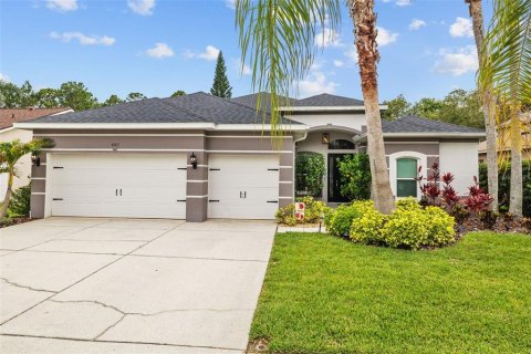 Casa en venta en New Port Richey, Florida, 4 dormitorios, 238.94 m2 № 1772136 - foto 2