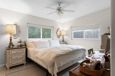 House in Orlando, Florida 3 bedrooms, 165.27 sq.m. № 1508410 - photo 14