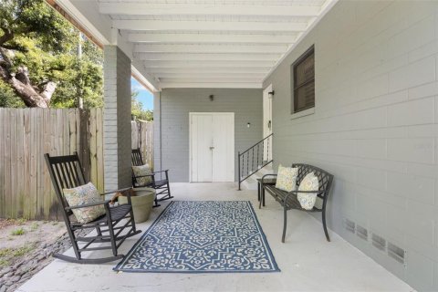 House in Orlando, Florida 4 bedrooms, 141.21 sq.m. № 1782152 - photo 16