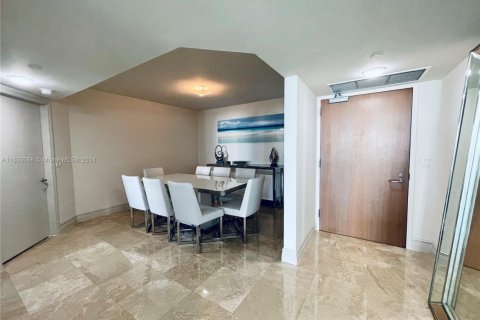 Copropriété à louer à Sunny Isles Beach, Floride: 2 chambres, 149.02 m2 № 1703676 - photo 5