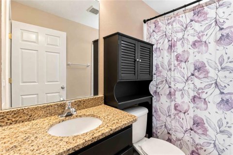 Townhouse in Tampa, Florida 3 bedrooms, 163.88 sq.m. № 2379639 - photo 15
