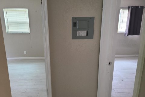 Appartement à louer à Delray Beach, Floride: 2 chambres, 65.03 m2 № 1060291 - photo 1
