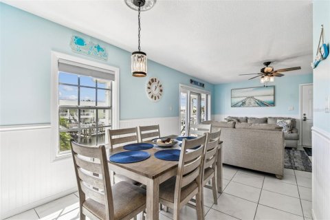 Condominio en venta en Saint Petersburg, Florida, 2 dormitorios, 76.64 m2 № 2223807 - foto 12