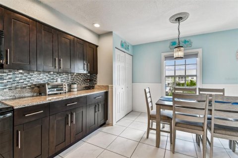 Condominio en venta en Saint Petersburg, Florida, 2 dormitorios, 76.64 m2 № 2223807 - foto 16