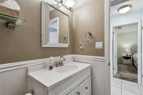 Condominio en venta en Saint Petersburg, Florida, 2 dormitorios, 76.64 m2 № 2223807 - foto 27