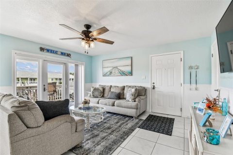 Condominio en venta en Saint Petersburg, Florida, 2 dormitorios, 76.64 m2 № 2223807 - foto 7
