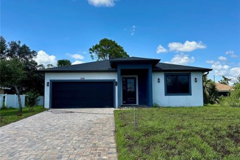Casa en alquiler en North Port, Florida, 3 dormitorios, 152.82 m2 № 1743199 - foto 1