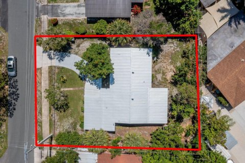 House in Stuart, Florida 4 bedrooms, 146.79 sq.m. № 2086685 - photo 5