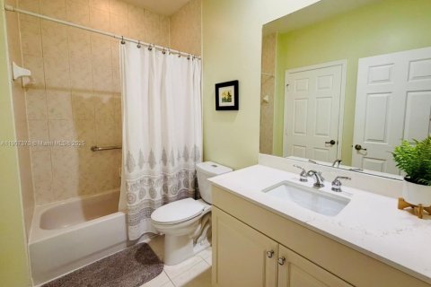 Снять в аренду таунхаус в Дейви, Флорида 3 спальни, 172.33м2, № 1964539 - фото 19