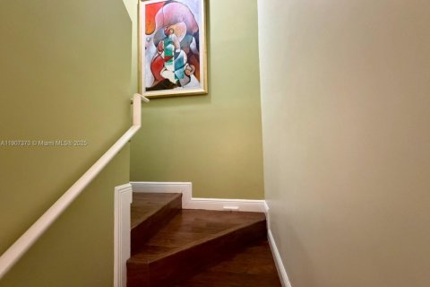 Снять в аренду таунхаус в Дейви, Флорида 3 спальни, 172.33м2, № 1964539 - фото 15