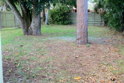 Apartamento en alquiler en Bradenton, Florida, 2 dormitorios, 67.63 m2 № 1899713 - foto 11