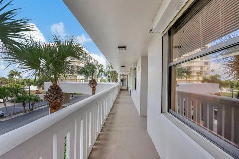 Condominio en venta en Hutchinson Island South, Florida, 2 dormitorios, 116.22 m2 № 1583689 - foto 3