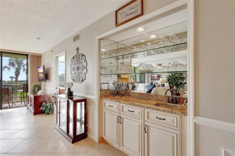 Condominio en venta en Hutchinson Island South, Florida, 2 dormitorios, 116.22 m2 № 1583689 - foto 14