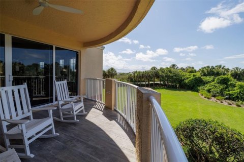 Condo in New Smyrna Beach, Florida, 4 bedrooms № 2149433 - photo 29