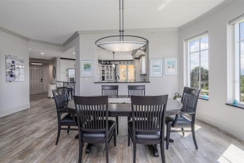 Condo in New Smyrna Beach, Florida, 4 bedrooms № 2149433 - photo 19