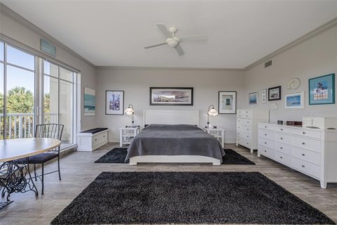 Condo in New Smyrna Beach, Florida, 4 bedrooms № 2149433 - photo 26