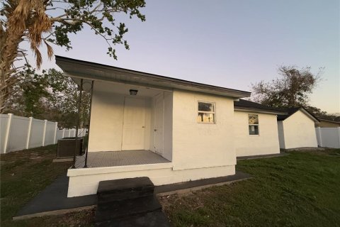 House in Winter Garden, Florida 2 bedrooms, 84.91 sq.m. № 1536725 - photo 18