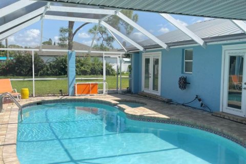 Casa en venta en Port St. Lucie, Florida, 3 dormitorios, 158.21 m2 № 2321921 - foto 3