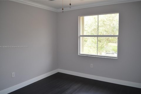 Villa ou maison à vendre à Pembroke Pines, Floride: 3 chambres, 205.5 m2 № 1963292 - photo 12