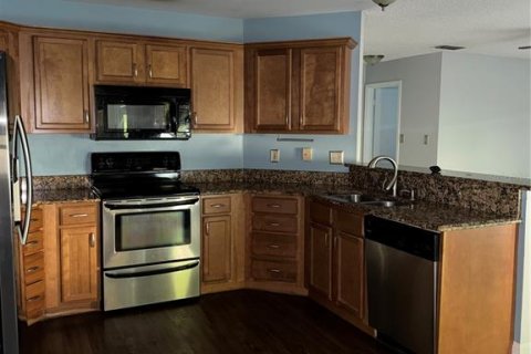 Casa en alquiler en Lake Mary, Florida, 3 dormitorios, 153.29 m2 № 1858369 - foto 5
