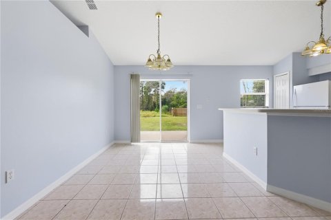 Villa ou maison à vendre à Deltona, Floride: 3 chambres, 112.5 m2 № 2415347 - photo 9