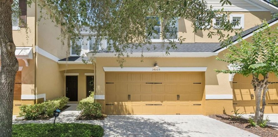 Townhouse in Windermere, Florida 3 bedrooms, 153.01 sq.m. № 2142779