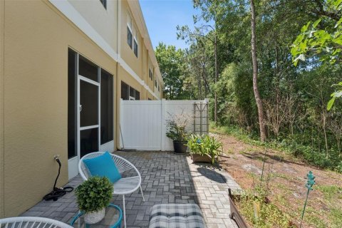 Townhouse in Windermere, Florida 3 bedrooms, 153.01 sq.m. № 2142779 - photo 29