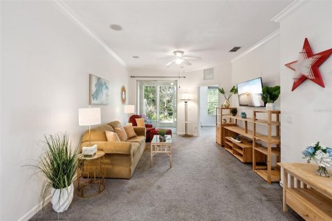 Townhouse in Windermere, Florida 3 bedrooms, 153.01 sq.m. № 2142779 - photo 6