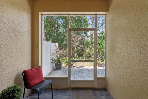 Townhouse in Windermere, Florida 3 bedrooms, 153.01 sq.m. № 2142779 - photo 27