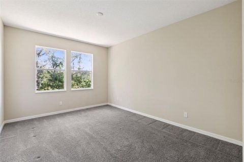 Townhouse in Windermere, Florida 3 bedrooms, 153.01 sq.m. № 2142779 - photo 20