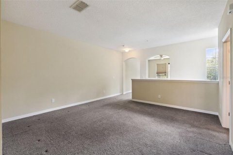 Townhouse in Windermere, Florida 3 bedrooms, 153.01 sq.m. № 2142779 - photo 17