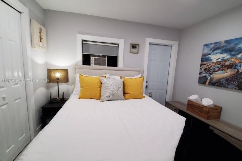 Propiedad comercial en venta en Hollywood, Florida, 193.79 m2 № 1920570 - foto 15