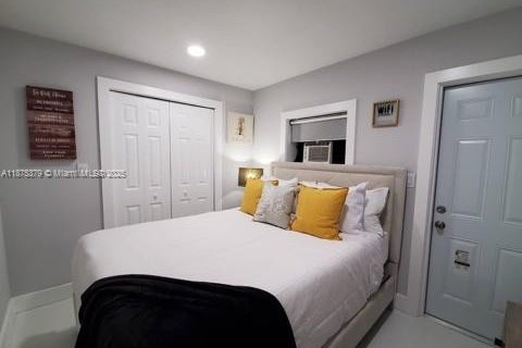 Propiedad comercial en venta en Hollywood, Florida, 193.79 m2 № 1920570 - foto 14