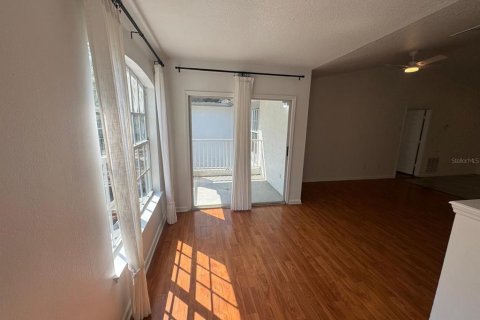 Condominio en alquiler en Orlando, Florida, 2 dormitorios, 96.8 m2 № 2103587 - foto 7