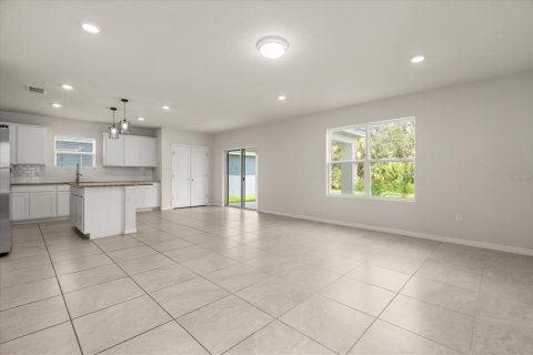 Casa en venta en Kissimmee, Florida, 4 dormitorios, 202.34 m2 № 1900715 - foto 2