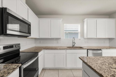 Casa en venta en Kissimmee, Florida, 4 dormitorios, 202.34 m2 № 1900715 - foto 6
