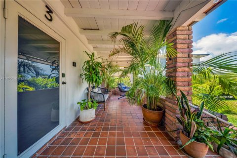 Propiedad comercial en venta en Miami Beach, Florida, 247.86 m2 № 1742205 - foto 8