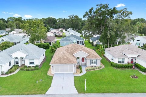 House in Ocala, Florida 2 bedrooms, 146.79 sq.m. № 1876287 - photo 4