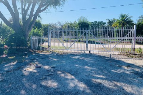 Casa en venta en Lake Placid, Florida, 4 dormitorios, 162.11 m2 № 2169485 - foto 6