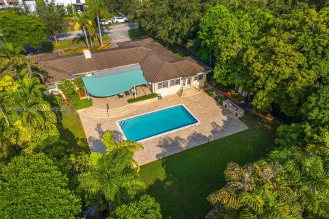 Купить виллу или дом в Корал-Гейблс, Флорида 3 спальни, 267.37м2, № 1971153 - фото 5