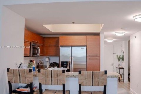 Condo in Sunrise, Florida, 2 bedrooms  № 1867967 - photo 6