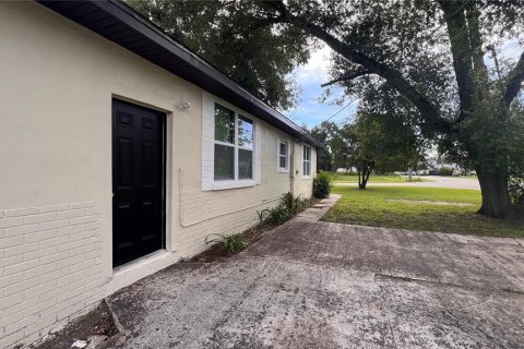 House in Orlando, Florida 5 bedrooms, 129.23 sq.m. № 1793061 - photo 4