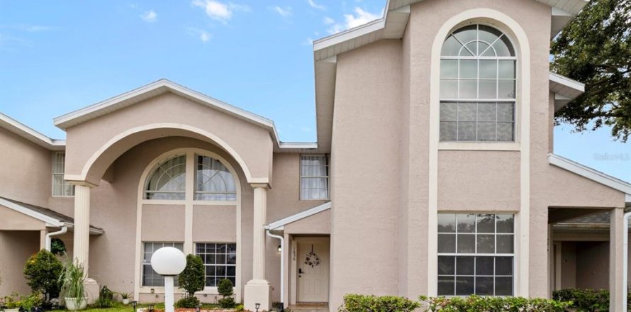 Adosado en Kissimmee, Florida 3 dormitorios, 128.21 m2 № 1912728