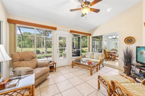 Villa ou maison à vendre à Tavares, Floride: 3 chambres, 151.8 m2 № 2413402 - photo 16