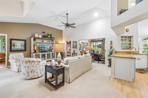 Villa ou maison à vendre à Tavares, Floride: 3 chambres, 151.8 m2 № 2413402 - photo 5